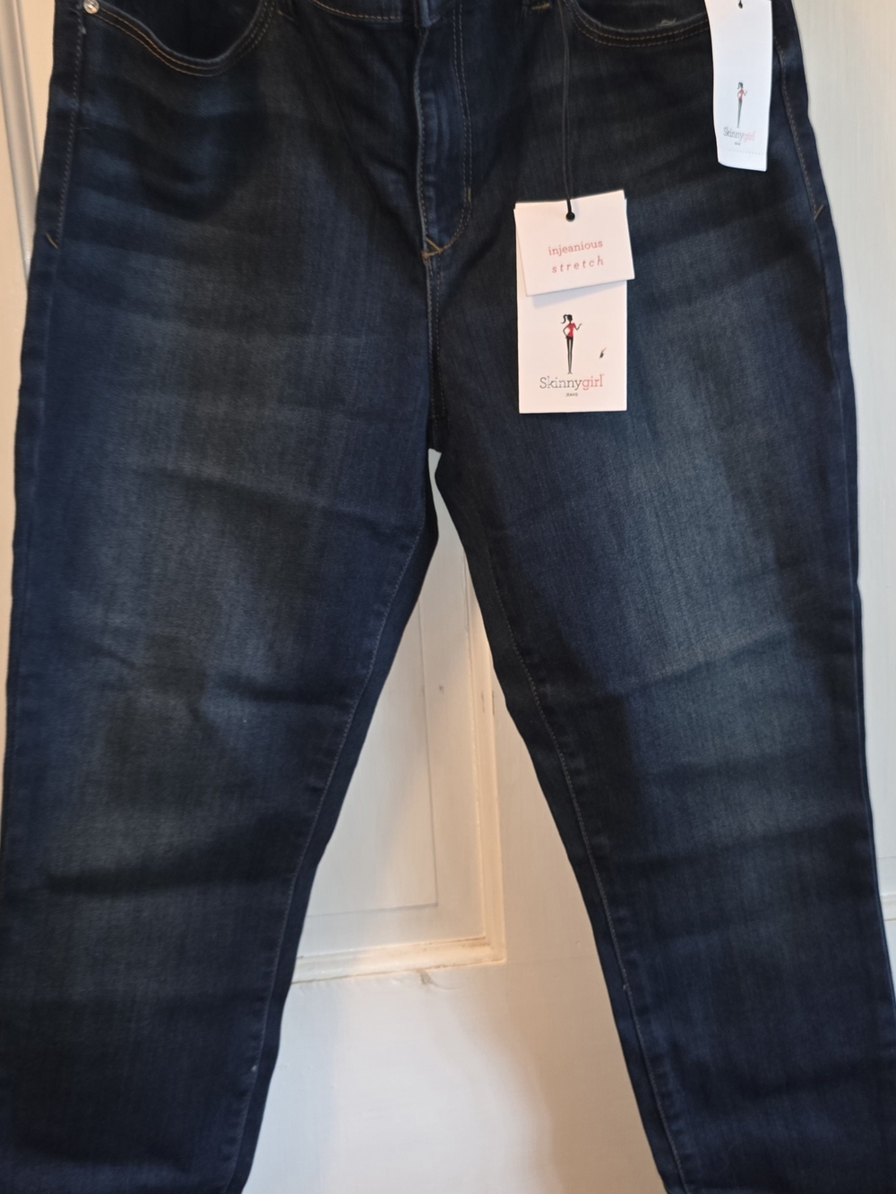 NWT Skinnygirl The Midrise Skinny Crop Jeans Size 30/10 Regent Dark Wash Stretch